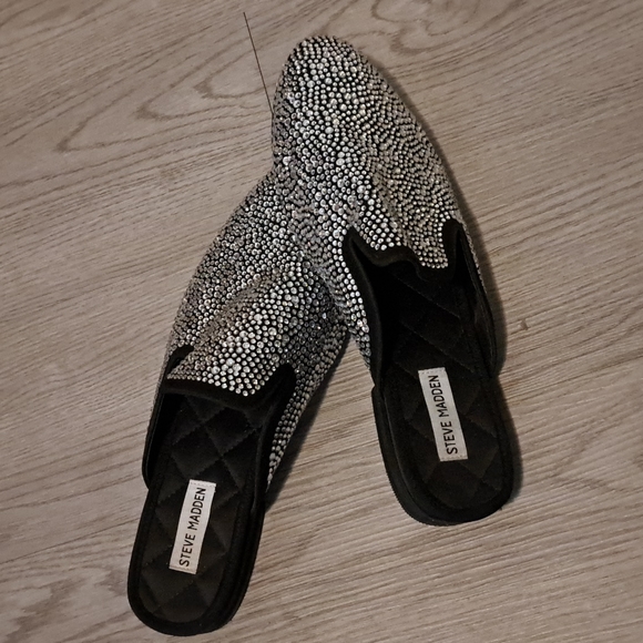 Slip on shoes - Picture 4 of 6